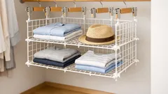 ダイソーのワイヤーネットで作るクローゼットのちょい置き棚DIYが10分で完成