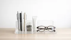 無印良品のアクリルペンスタンドが万能すぎる 収納の定位置が一瞬で決まる使い方
